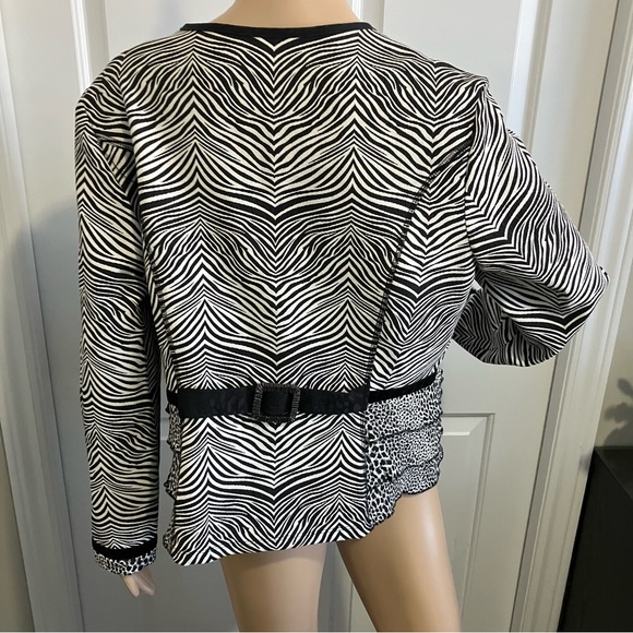 Zoe | Black & White Zebra prints Lightweight Jacket - Picture 3 of 9